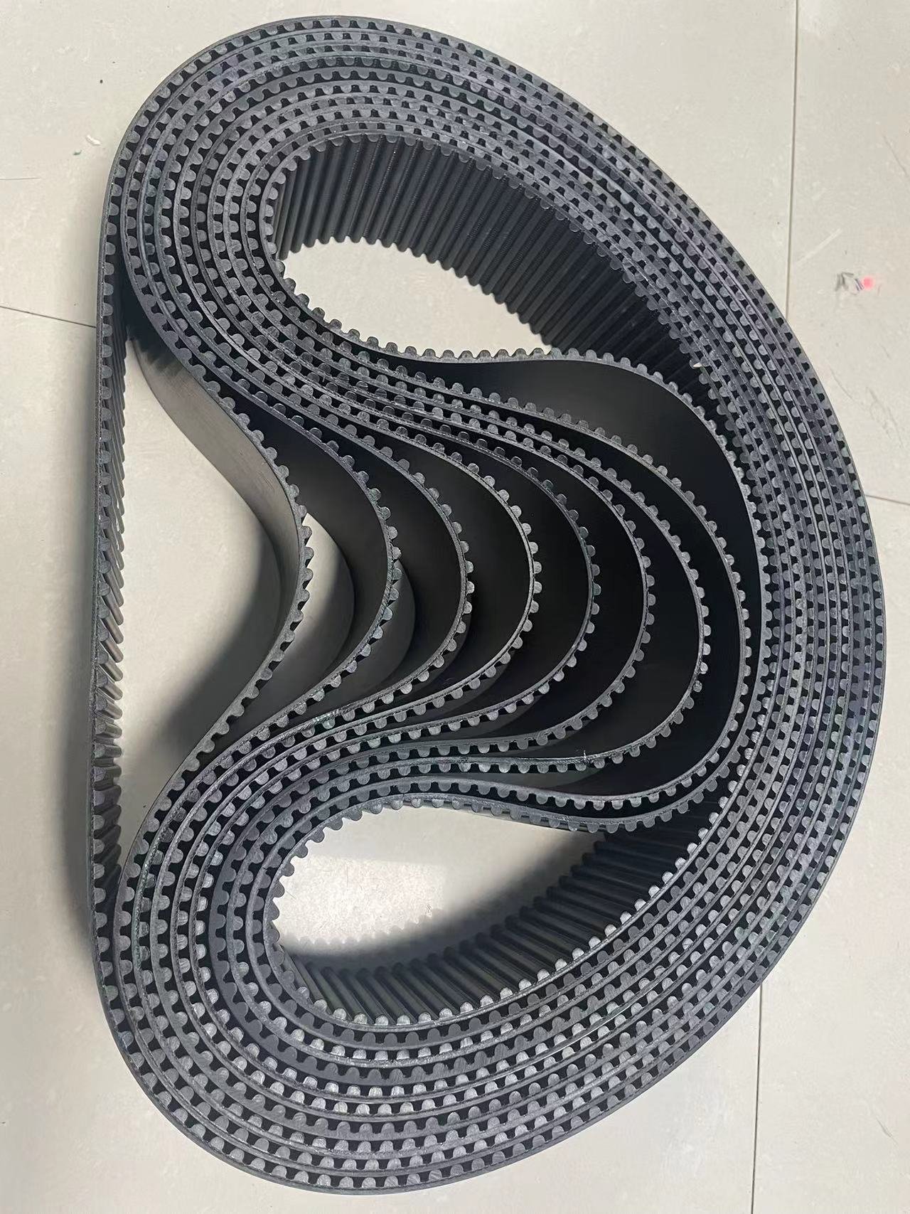 橡膠<a href='http://m.yiemit.com/' target='_blank'><u>同步帶</u></a>