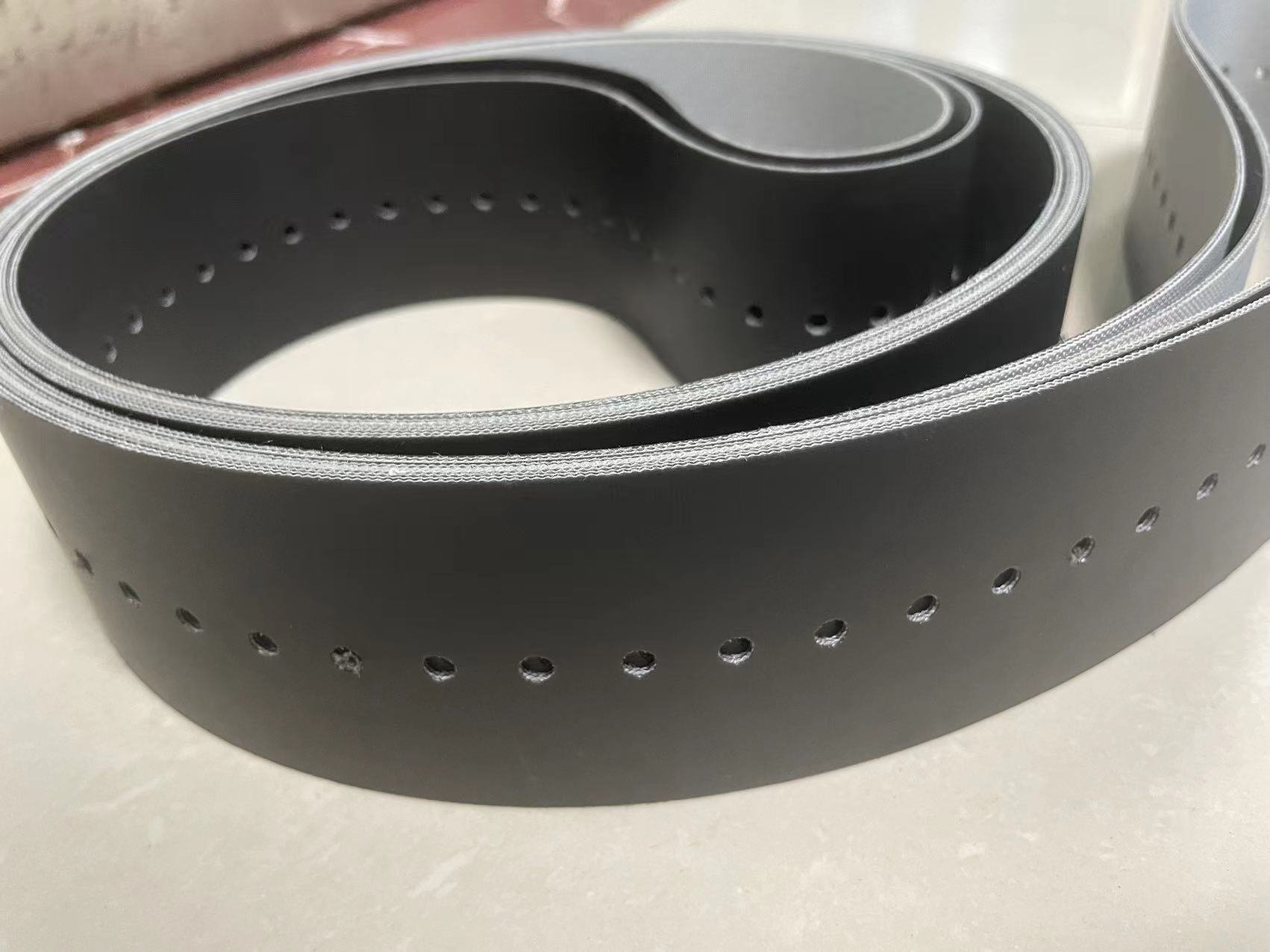 <a href='http://m.yiemit.com/' target='_blank'><u>同步帶</u></a>