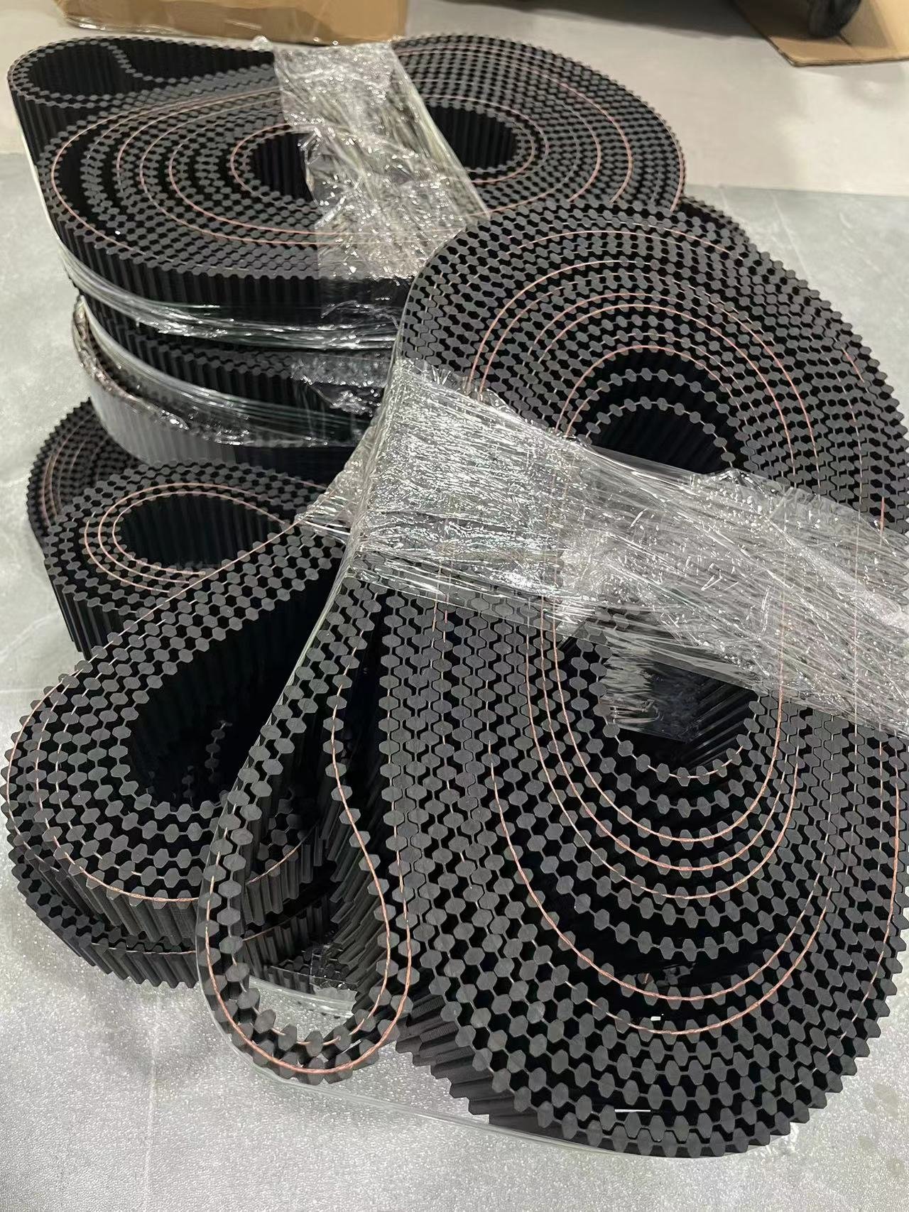 橡膠<a href='http://m.yiemit.com/' target='_blank'><u>同步帶</u></a>