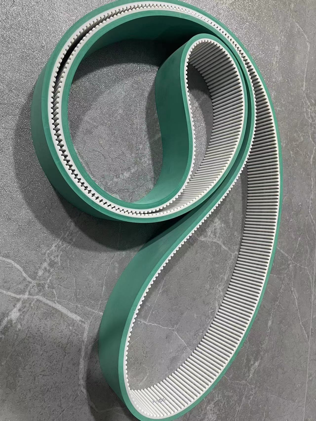 <a href='http://m.yiemit.com/' target='_blank'><u>PU同步帶</u></a>